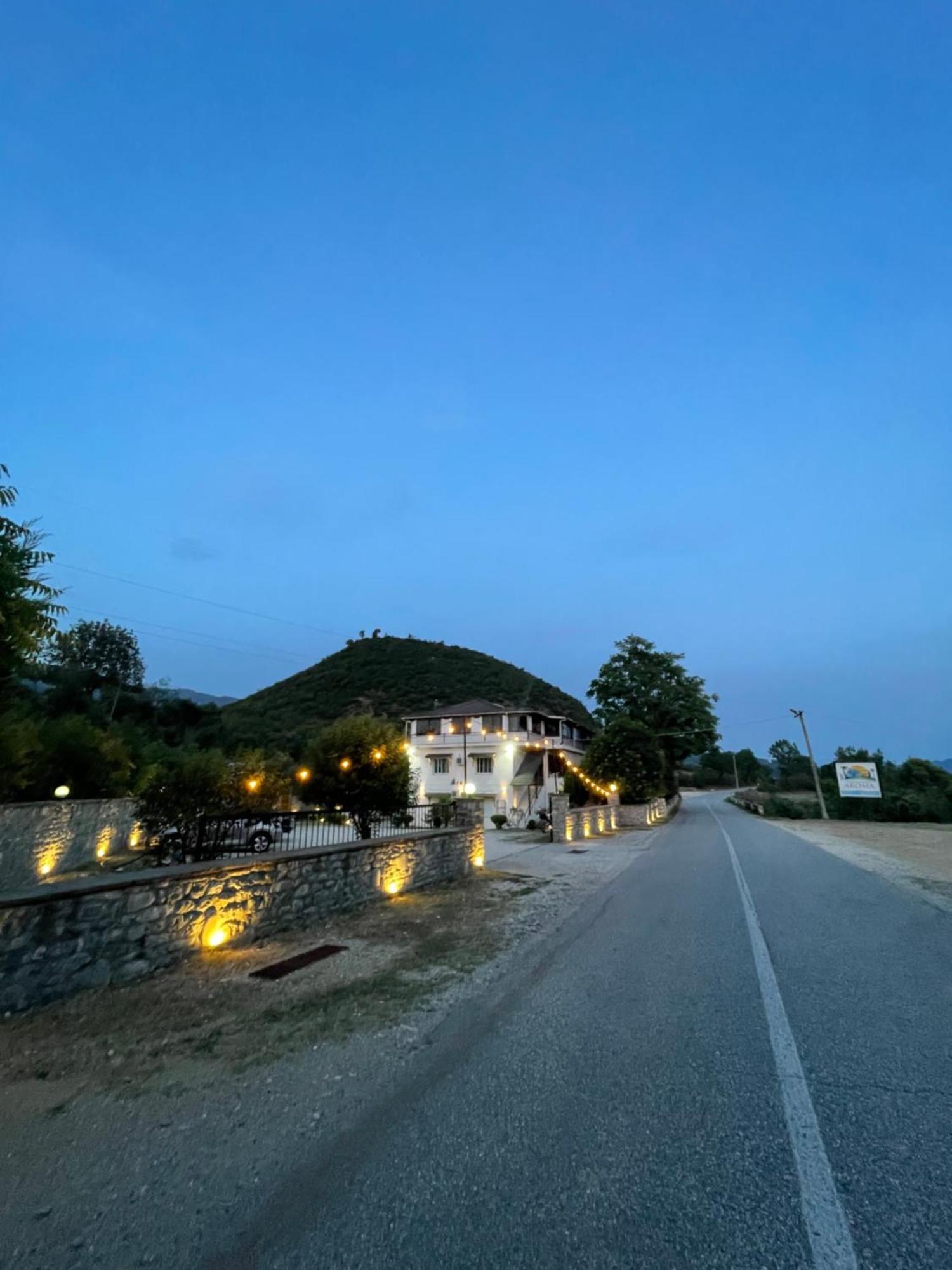 Hotel Aroma Përmet 외부 사진