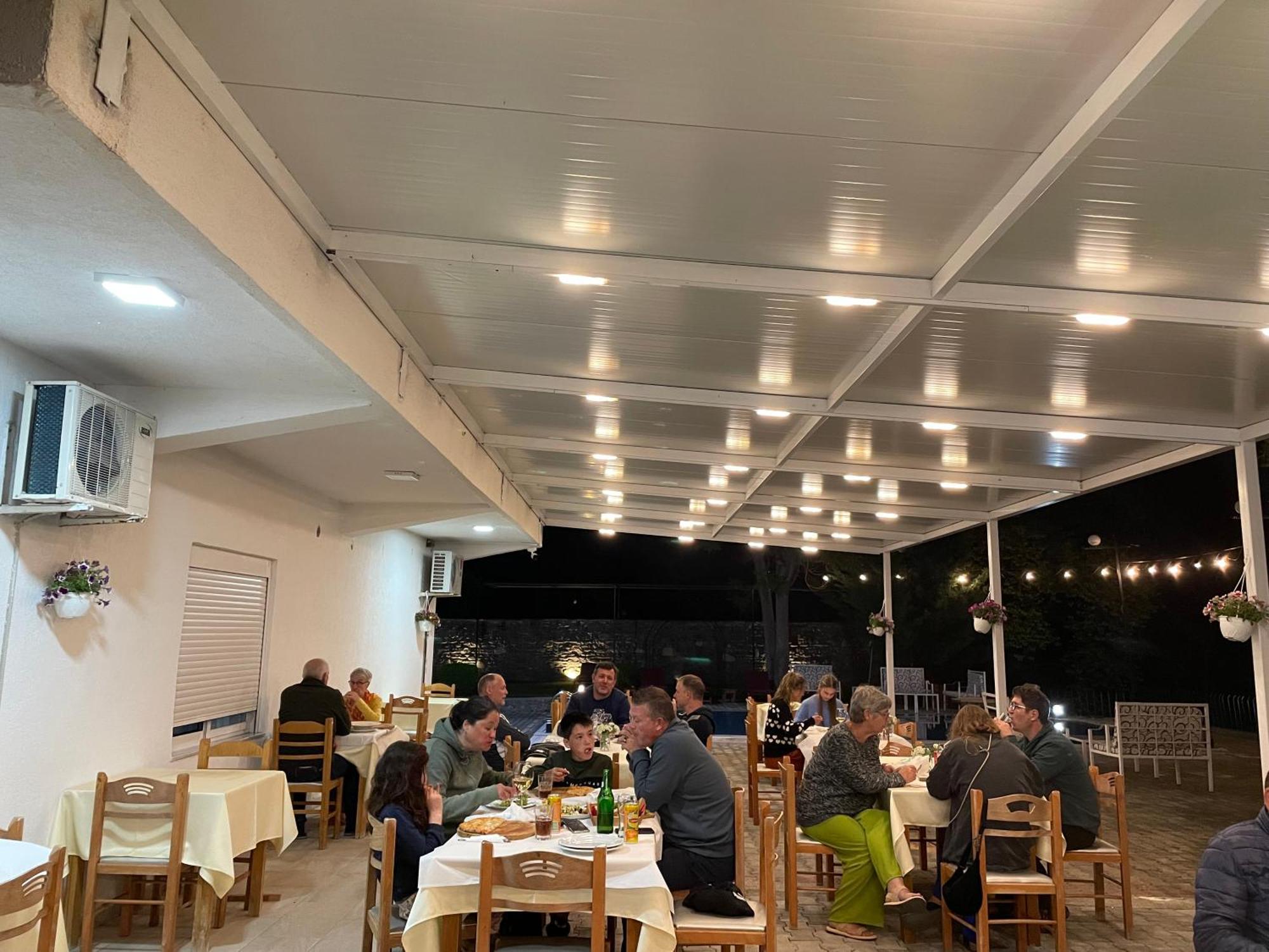 Hotel Aroma Përmet 외부 사진